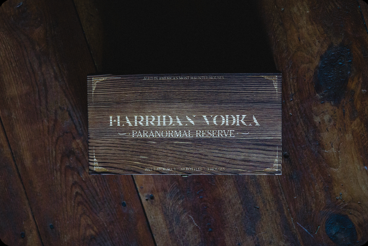 imagen 3 de Harridan Paranormal Reserve. Un vodka de miedo.