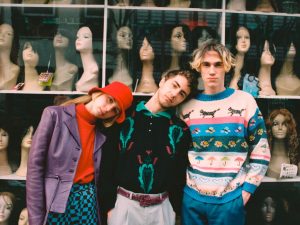 Practica el francés y el baile con Cour de Récré y su homónimo disco de debut.