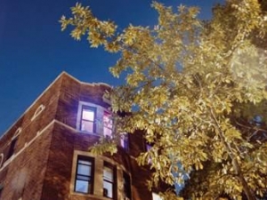 Constant Smiles tiene un nuevo disco y lanza un single bañado en una bonita melancolía.