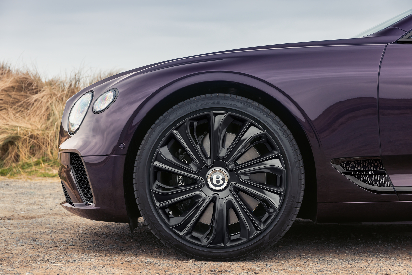 imagen 5 de Bentley Continental GT Mulliner Blackline Edition, el lujo superlativo.