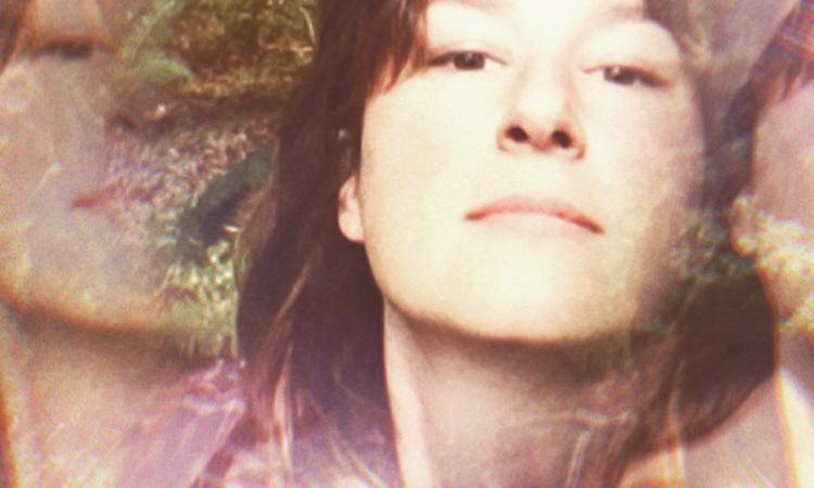 La cantautora canadiense Ashley Shadow publica un nuevo álbum y estrena single y vídeo.