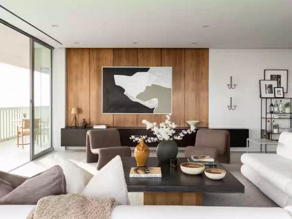 Sandra Bullock vende su apartamento en Sierra Towers, West Hollywood.