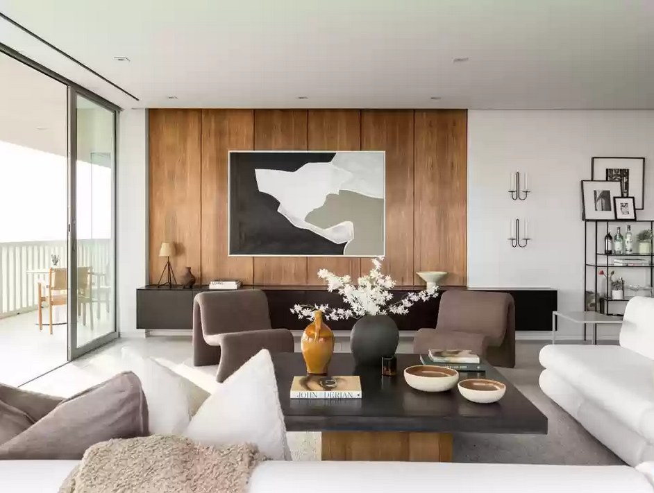 imagen 1 de Sandra Bullock vende su apartamento en Sierra Towers, West Hollywood.