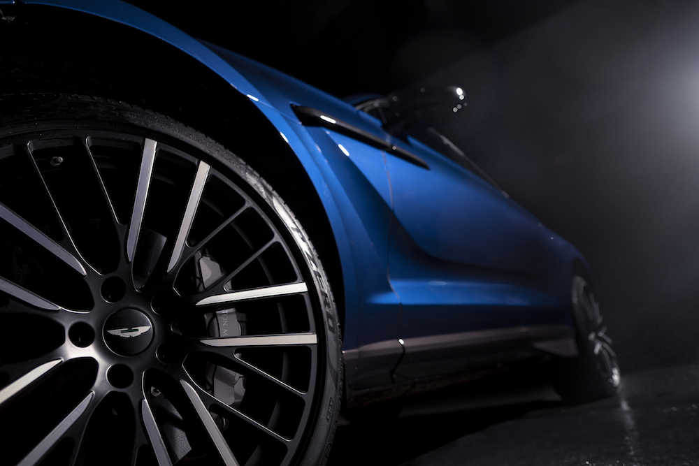 imagen 14 de Aston Martin DBX707, el SUV de lujo más poderoso del mundo.