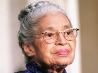 Rosa Parks, la mujer que demostró que la libertad se defiende ejerciéndola.