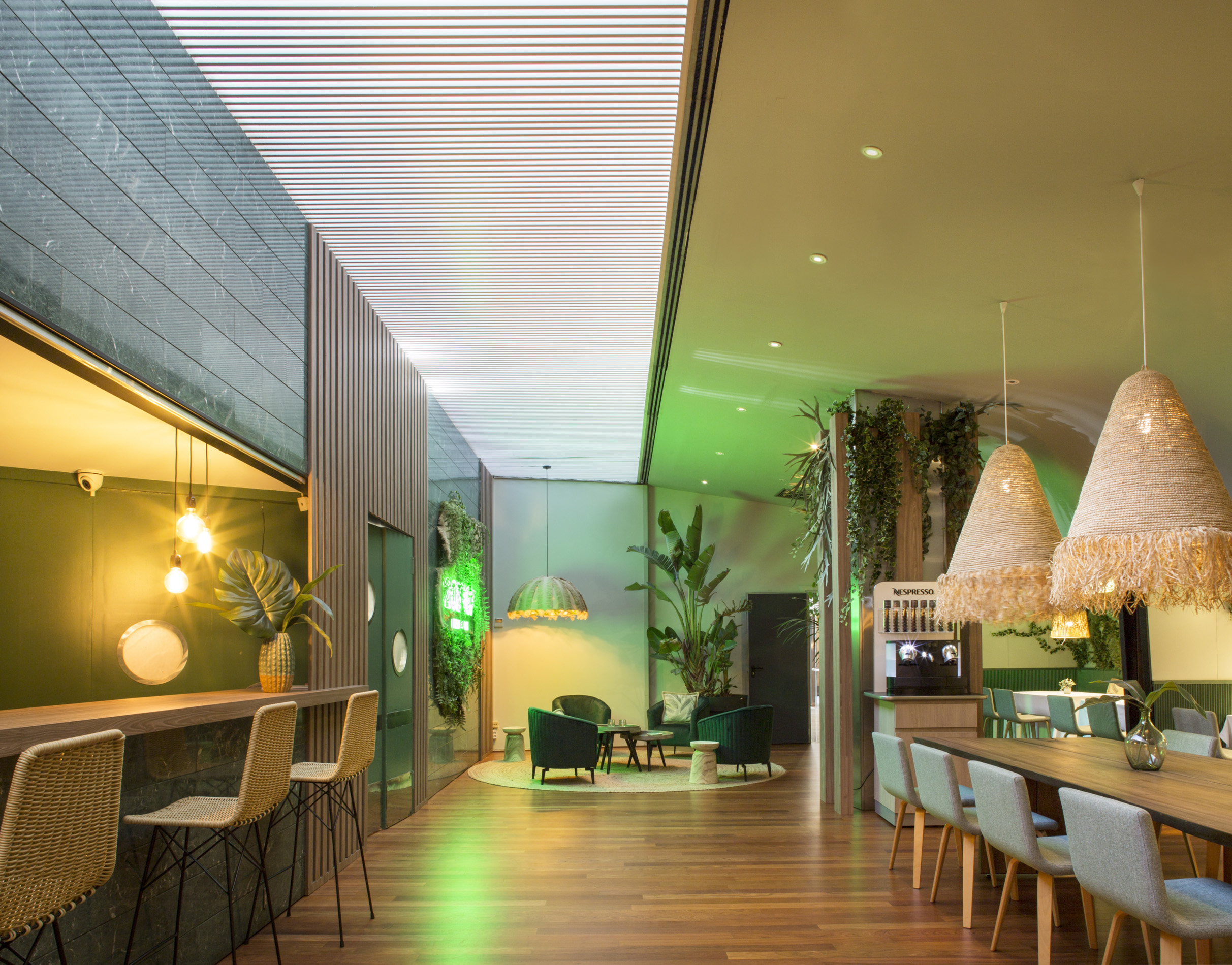 imagen 8 de Restaurante 2CERO7, un nuevo interiorismo espectacular de Pía Capdevila.