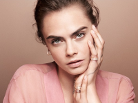 Cara Delevingne, la joya de Dior.