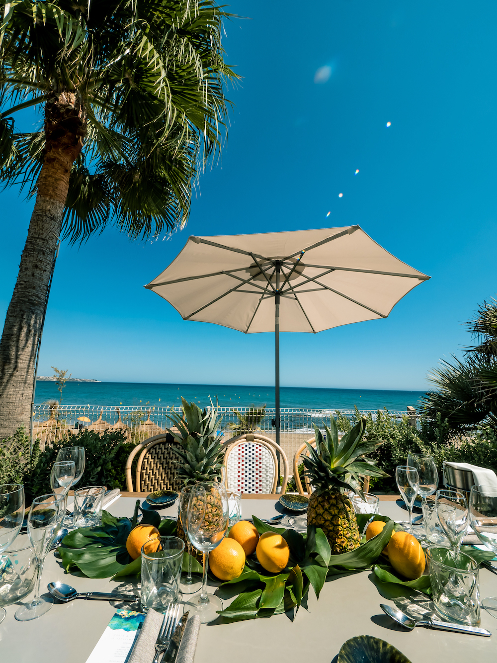 imagen 1 de Florida Mijas Beach, Palmira y el concepto gastronómico ‘comfort food’.