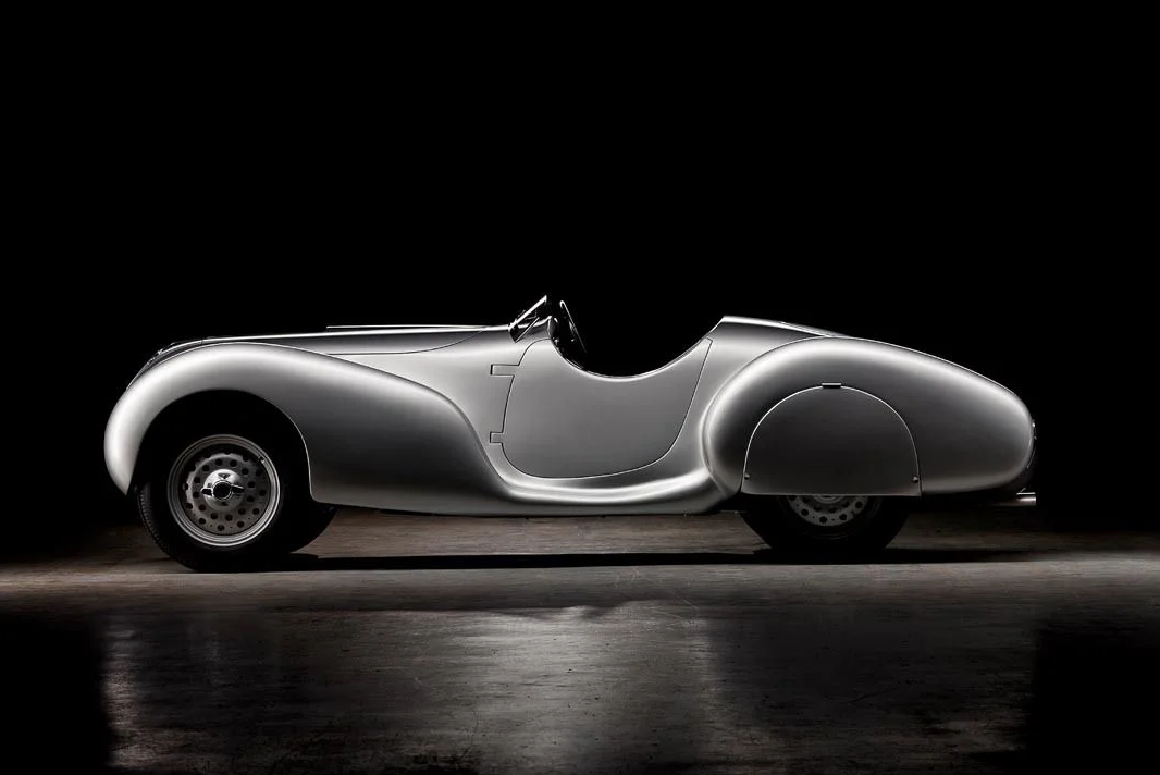 imagen 4 de Te presentamos un BMW 328 Roadster de 1940 y… 700 mil euros.