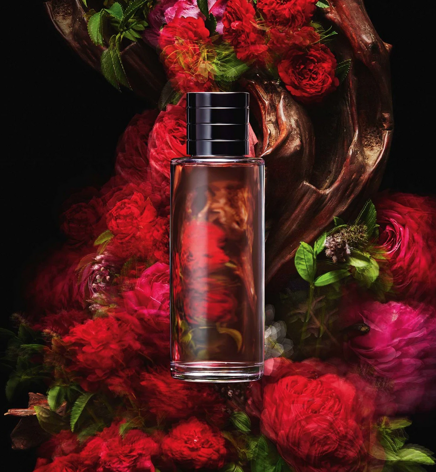 imagen 4 de Collection Privee X Azuma Makoto: el perfume hecho arte floral.