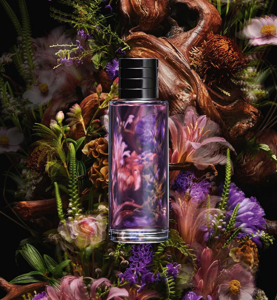 imagen 5 de Collection Privee X Azuma Makoto: el perfume hecho arte floral.