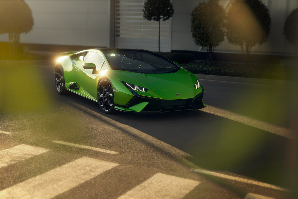 imagen 7 de Lamborghini presenta en nuevo Huracán Tecnica.