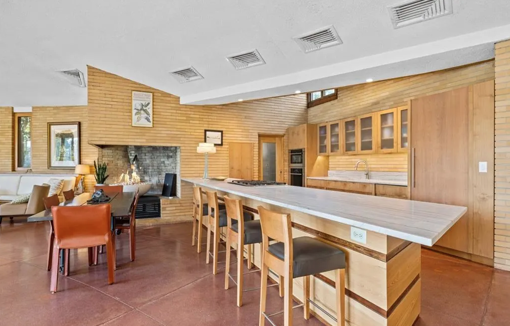 imagen 15 de Cooke House: a la venta una casa diseñada por Frank Lloyd Wright en Virginia Beach.