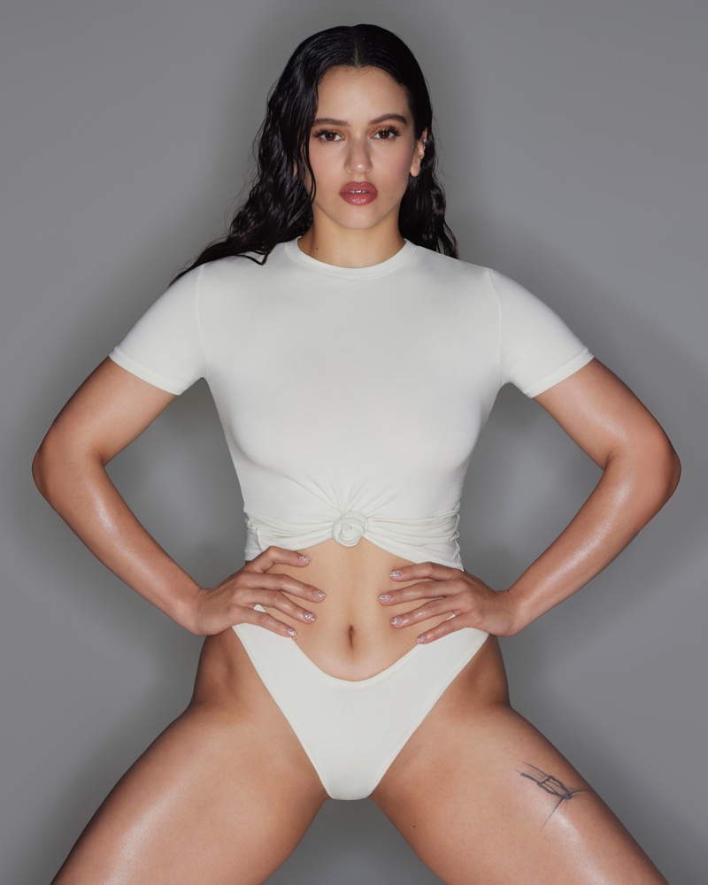 imagen 11 de SKIMS: Rosalía al más puro estilo Kardashian.