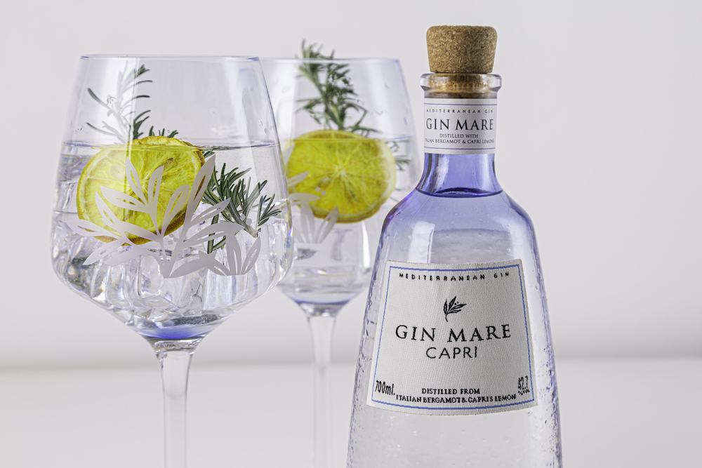 imagen 5 de Gin Mare Capri, el auténtico gin tonic mediterráneo.