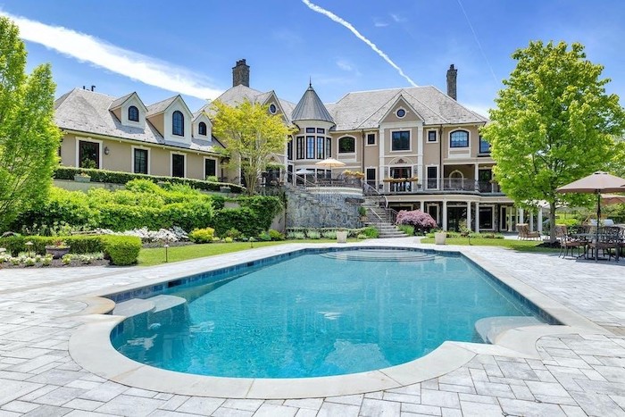 imagen 3 de Se vende la casa en Long Island de Jordan Belfort, el Lobo de Wall Street.