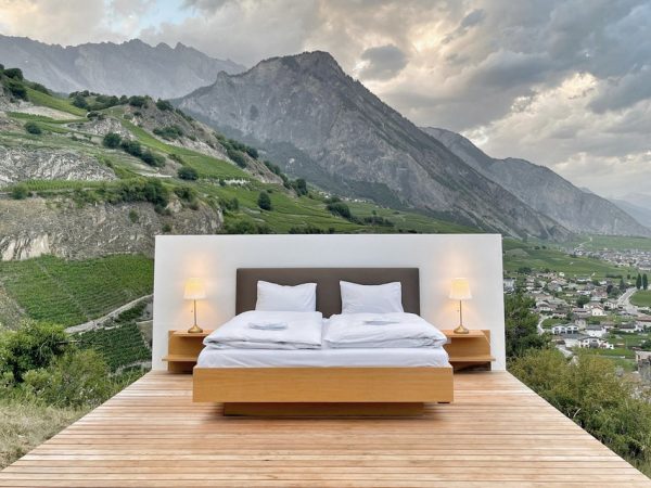 ¿Te gustaría pasar una noche en una suite de lujo al aire libre en Suiza?