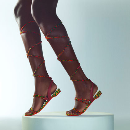 imagen 4 de Walk a Mile in my Shoes Season II: Louboutin a los pies de Idriss y Sabrina Elba.