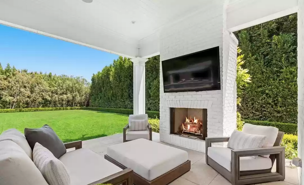 imagen 6 de Ben Affleck vende su casa en Pacific Palisades.