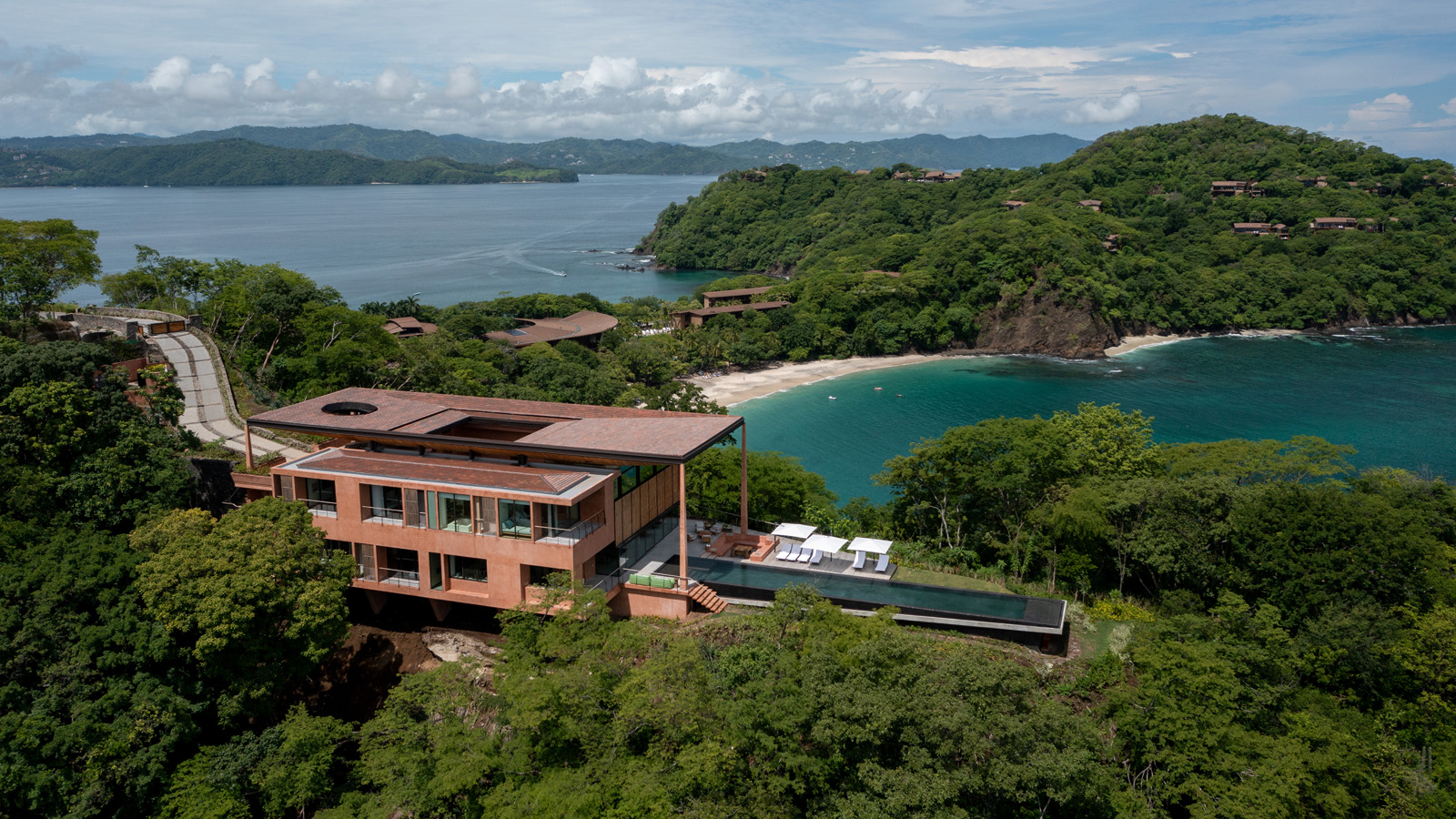 imagen 7 de Casa las Olas, un nuevo y excepcional alojamiento de verano y Four Seasons en Costa Rica.
