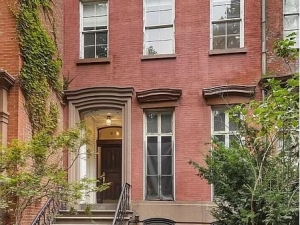 Courtney Love vende su casa en Nueva York por más de 22 millones de euros.