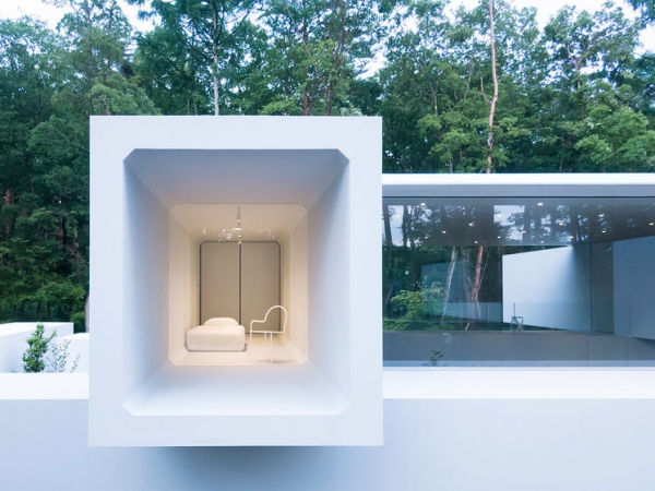 El almacén con casa de invitados más espectacular del mundo está en Japón y lo ha diseñado Nendo.