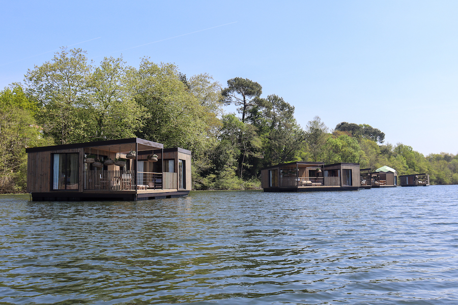 imagen 6 de Los espectaculares lofts flotantes del Brindos Lac & Château.