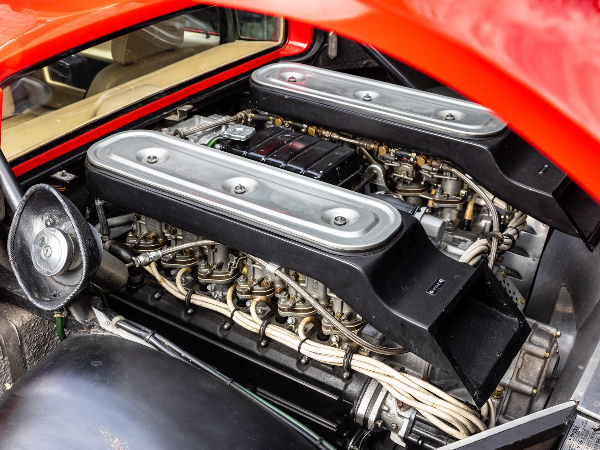 imagen 12 de 1974 Ferrari 365 GT4 BB, todo un clásico a subasta.