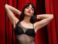 Olivia Cooke, nueva chica Savage x Fenty.