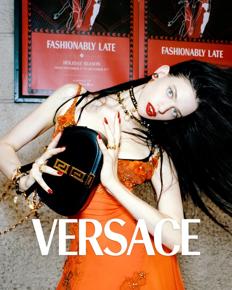 imagen 7 de Al teatro con Versace.