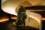 Así es el árbol de Navidad del hotel The Edition Madrid.
