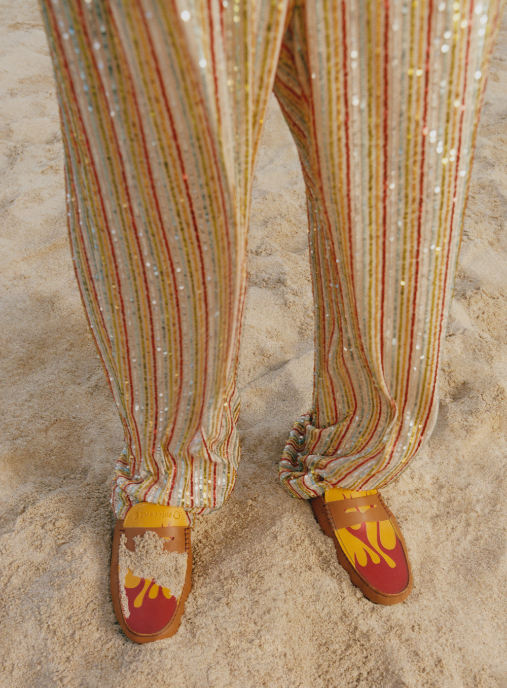 imagen 9 de Naomi Campbell viste Tod’s x 8 Moncler Palm Angels.