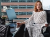 Nicole Kidman y Bella Hadid a la oficina con Balenciaga.