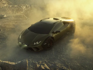 Imagen de Huracan Sterrato: Lamborghini presenta el primer superdeportivo todoterreno con motor V10.