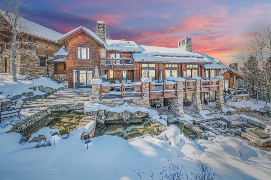imagen 5 de Daybreak Ridge: la casa con la que sueñan los amantes de la nieve cuesta 22 millones de dólares.