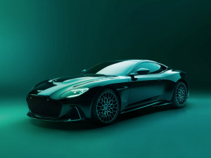 Imagen de Maravíllate ante el DBS 770 Ultimate de Aston Martin. La película.