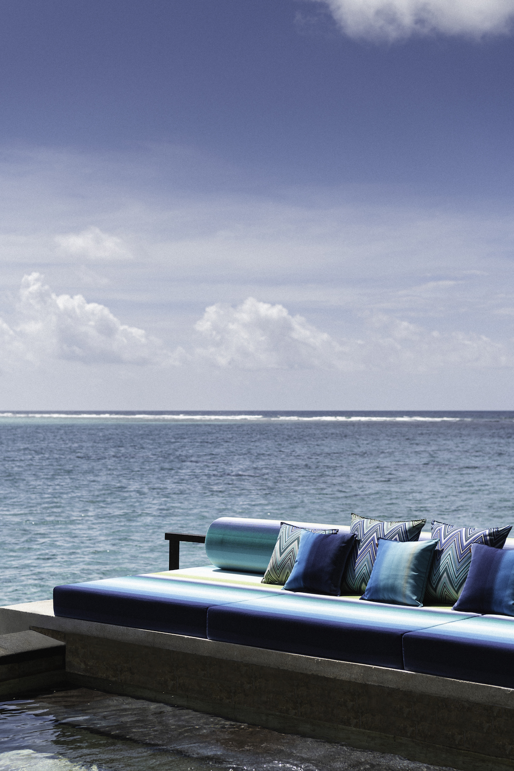 imagen 6 de Missoni Home Collection estrena Beach Club en Las Maldivas.