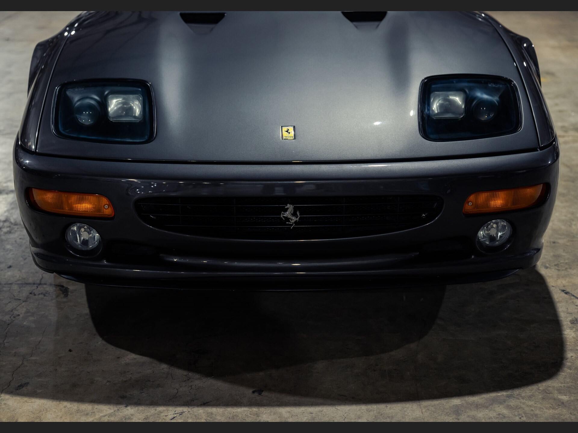 Sale a subasta un espectacular Ferrari F512 M Coupe de 1995.LOFF.IT