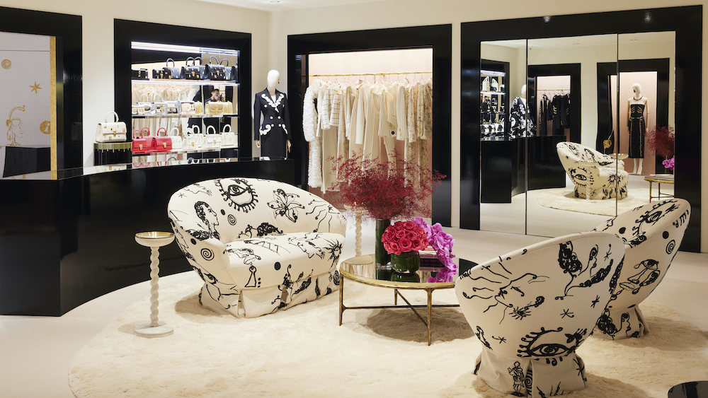 imagen 5 de Schiaparelli estrena boutique en Harrods.