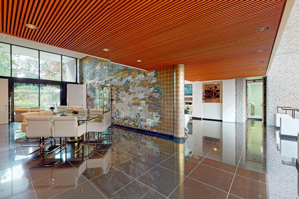 imagen 4 de Sotheby’s vende una imponente casa modernista en Canadá diseñada por el arquitecto John C. Parkin.
