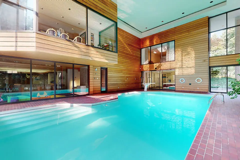 imagen 5 de Sotheby’s vende una imponente casa modernista en Canadá diseñada por el arquitecto John C. Parkin.