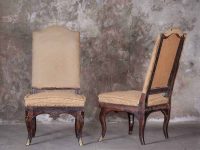 ¿Te seducen las antigüedades? Atento a estas sillas rescatadas en un castillo de la Provenza francesa.
