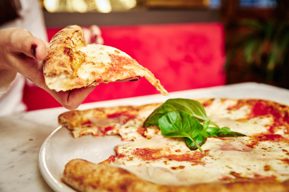 imagen 4 de Así son las ricas pizzas del Café Barbieri.