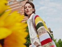 Living in the Weekend: así de colorista es la primavera de Max Mara.