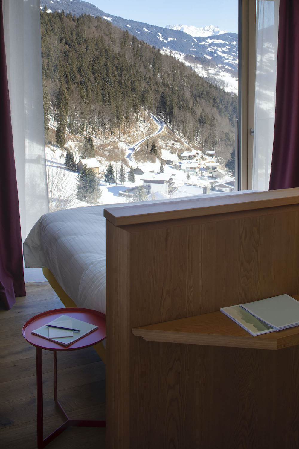 imagen 16 de Falkensteiner Hotel Montafon, un nuevo hotel de lujo y escándalo en Los Alpes.