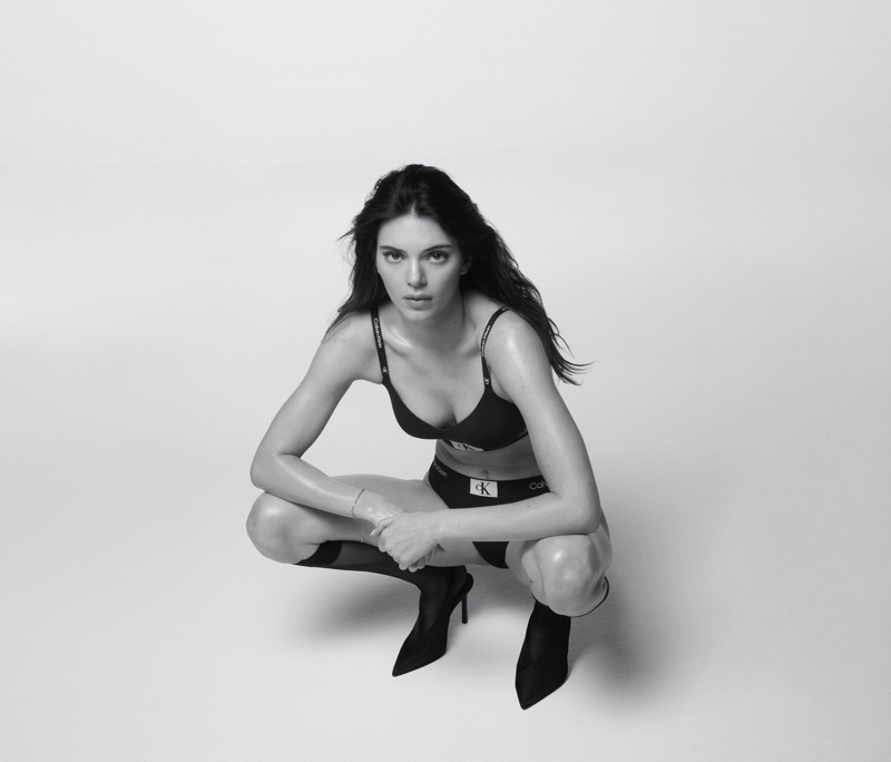 imagen 14 de Kendall Jenner se desnuda para Calvin Klein.
