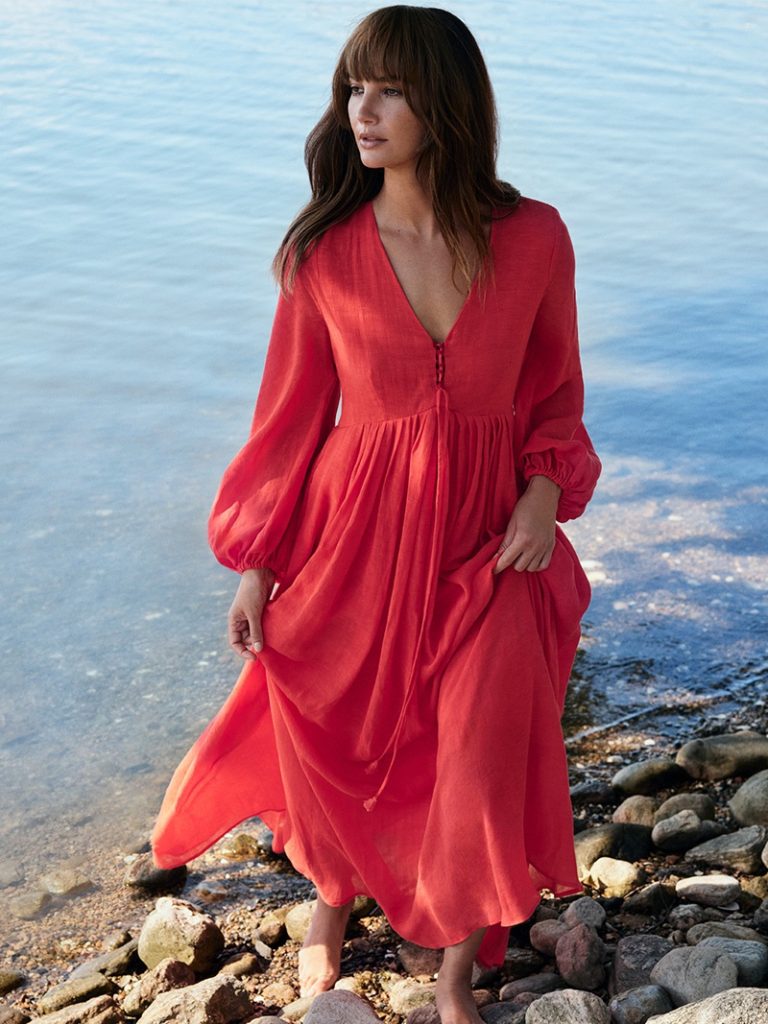 imagen 10 de Lily Aldridge presenta la colección de primavera más californiana de Weekend Max Mara.