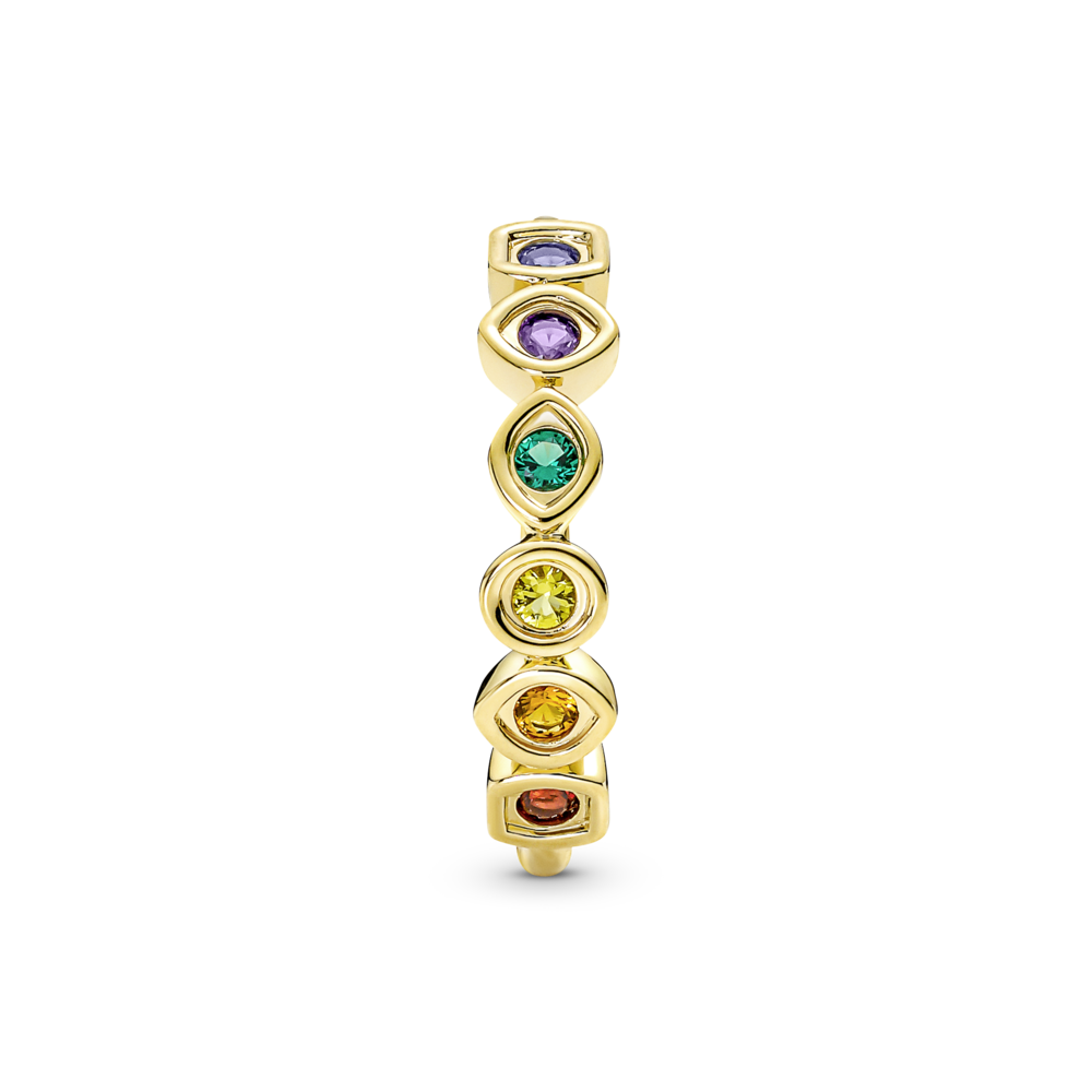 imagen 4 de Pandora presenta una colección de joyas para los amantes del universo Marvel.