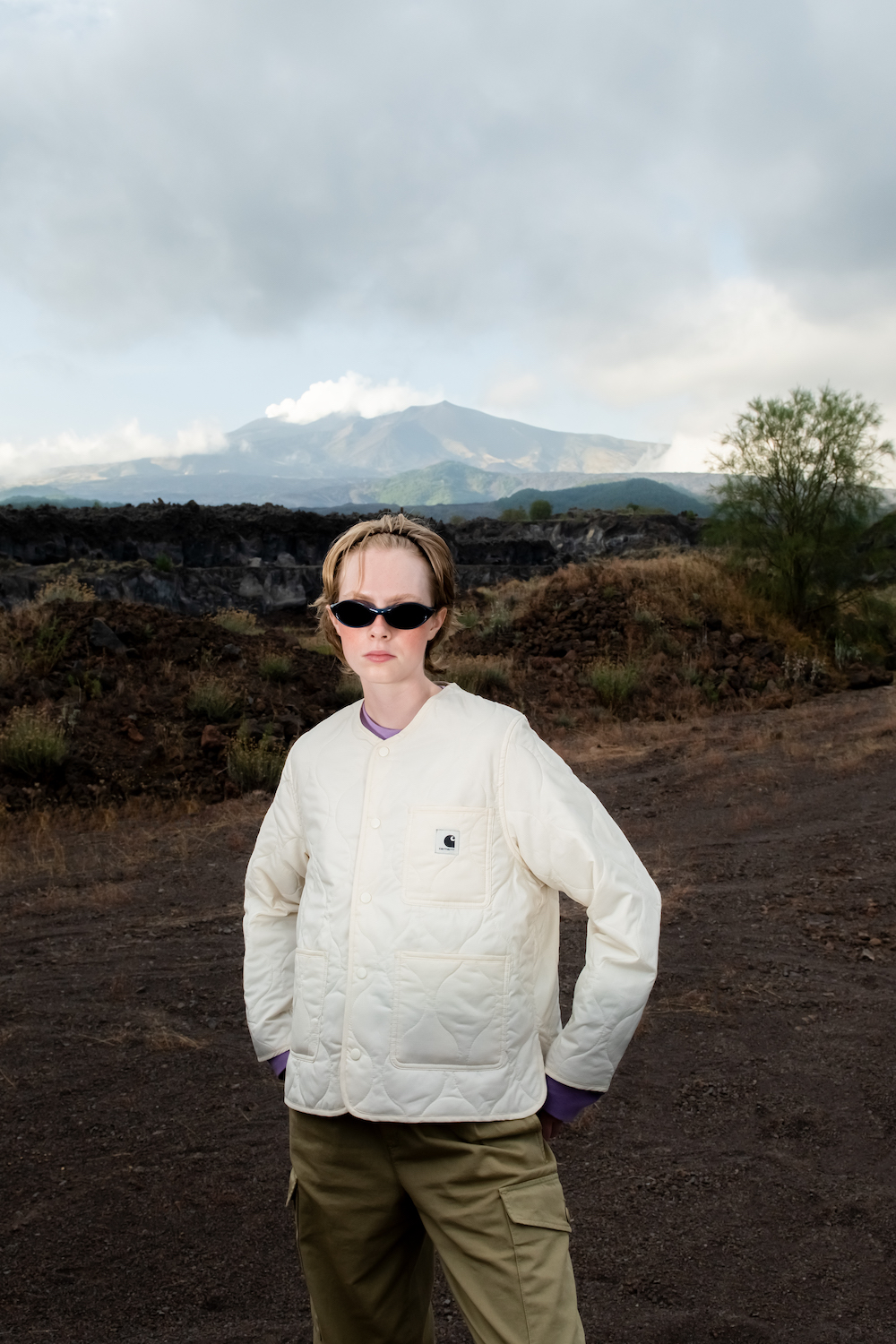 imagen 10 de Carhartt presenta su colección más viajera y senderista en las faldas del monte Etna.