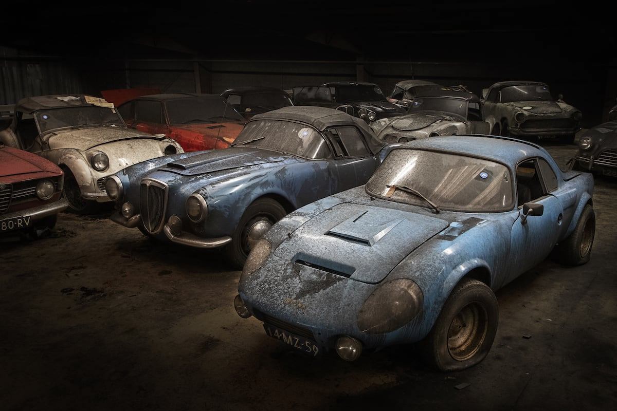 imagen 8 de Palmen Barn: sale a subasta una sorprendente colección de coches.